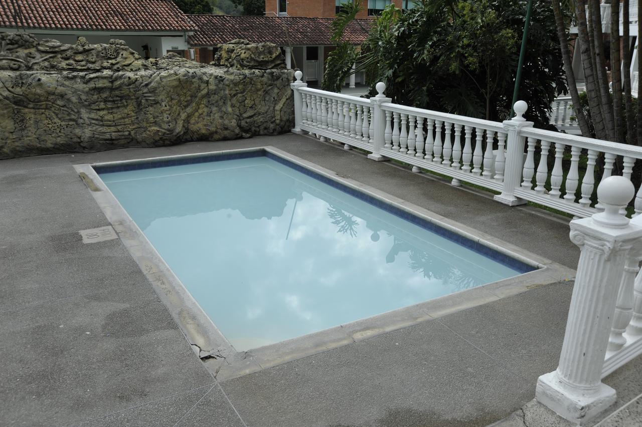 Termales Santa Monica Hotel Choachi Exterior photo